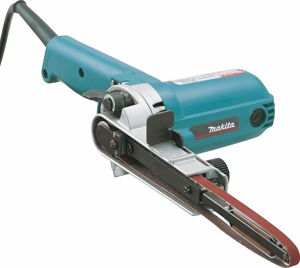 Makita 9032 Eğeleme Zımpara Makinesi